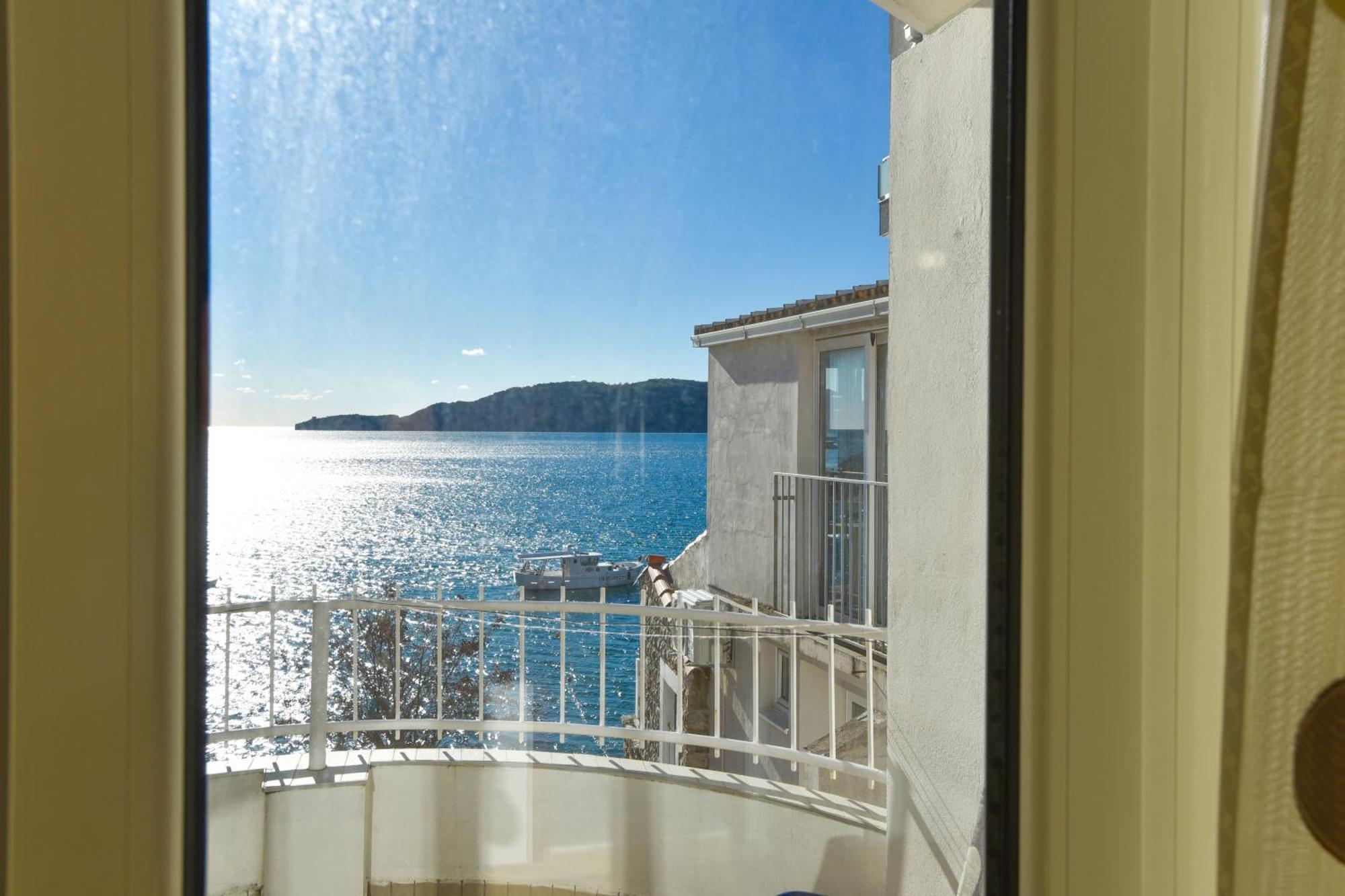 Apartments Milos Kaladjurdjevic ブドヴァ エクステリア 写真