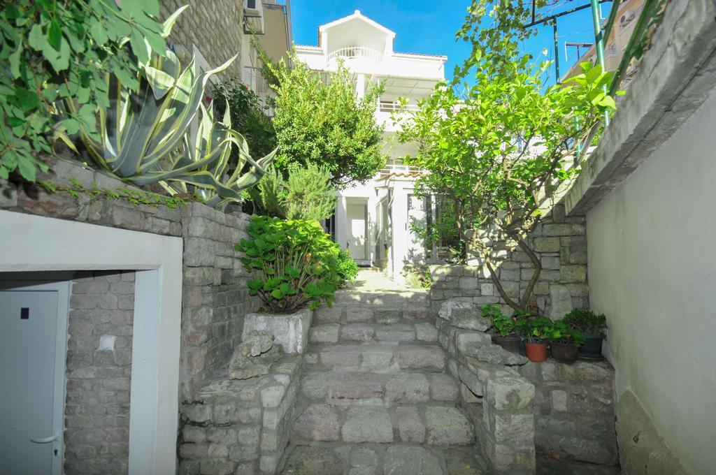 Apartments Milos Kaladjurdjevic ブドヴァ エクステリア 写真