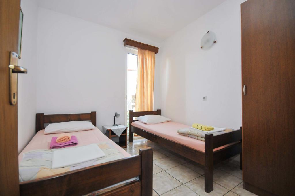 Apartments Milos Kaladjurdjevic ブドヴァ エクステリア 写真